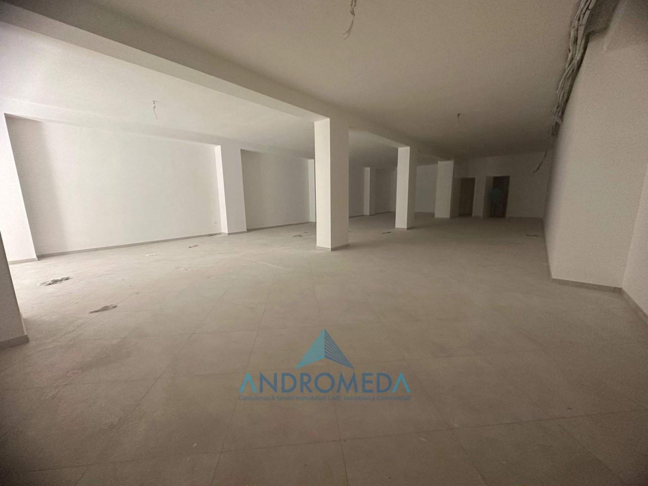 Palazzina commerciale in , Napoli, {3} - Foto 1
