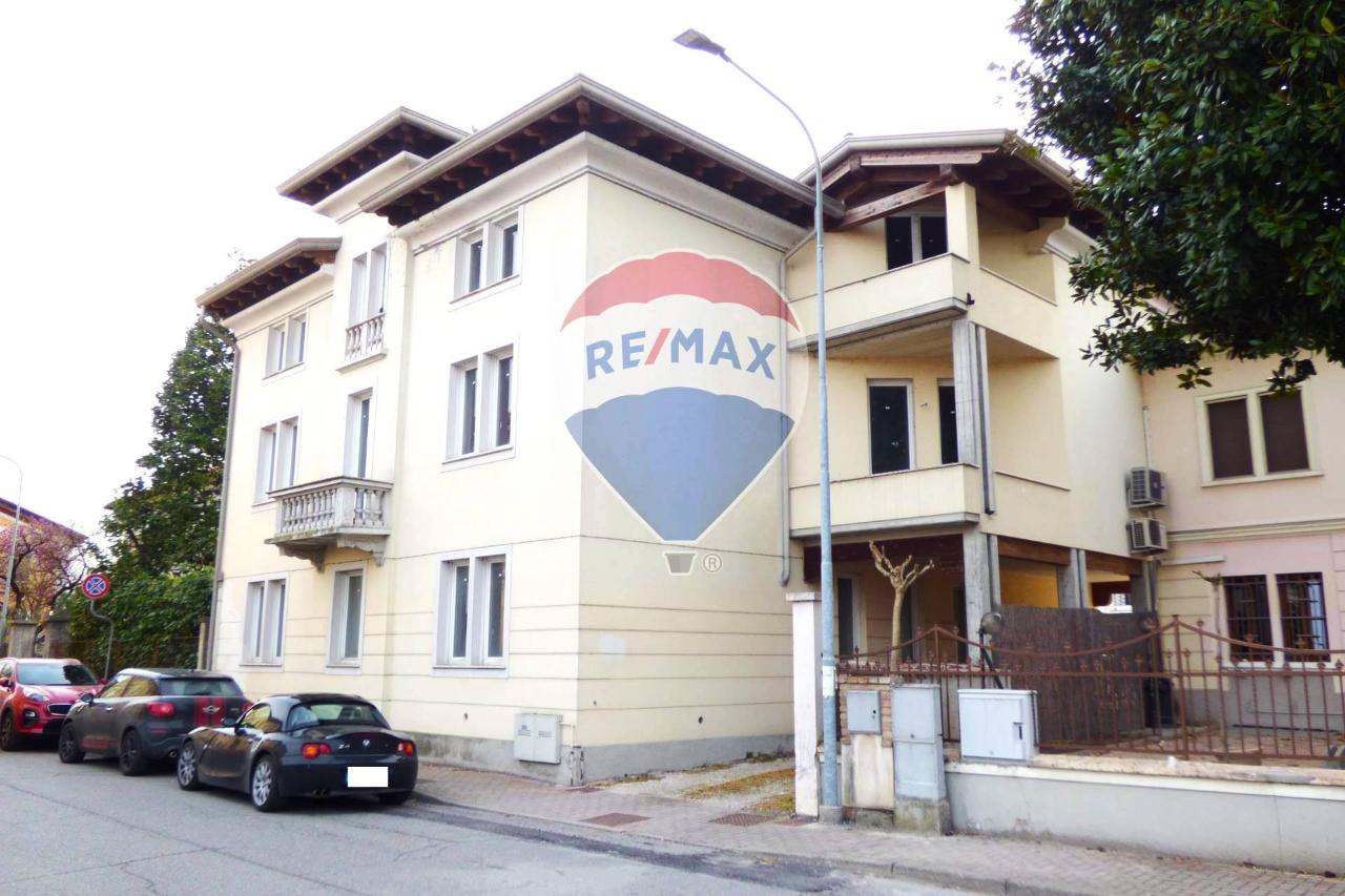 Albergo in Via Marconi 3, Ceresara - Foto 1