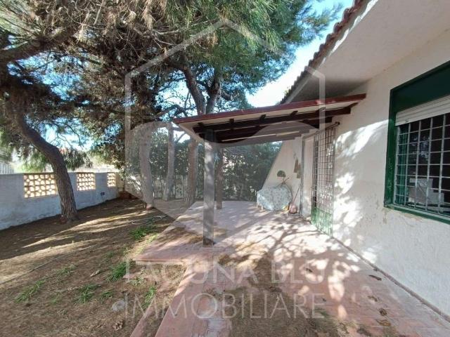 Single-family villa in Contrada Fossarunza, Marsala - Photo 1