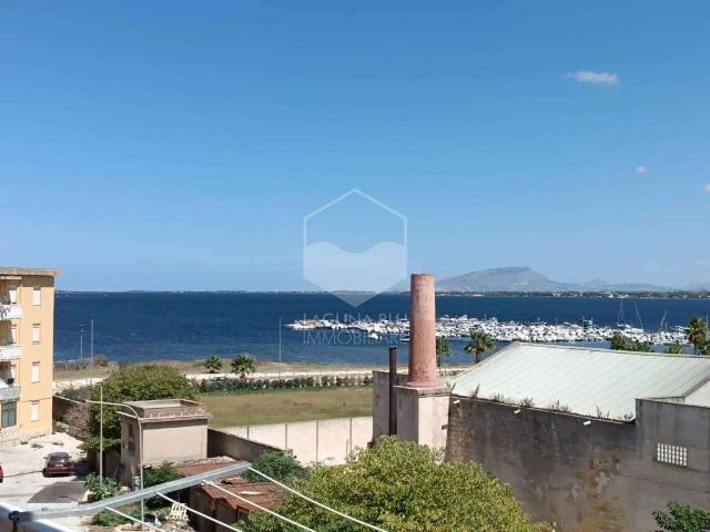 4-room flat in {3}, Via Giovanni Falcone - Photo 1