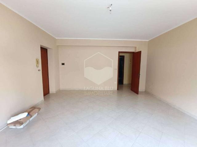 3-room flat in Via Trapani, Marsala - Photo 1