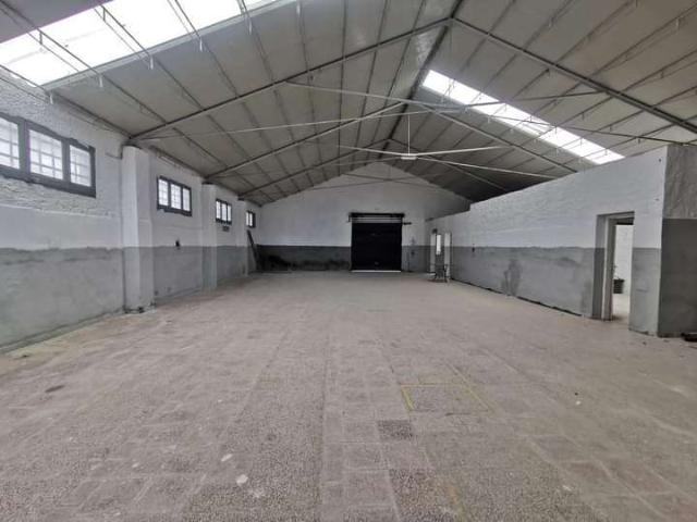 Warehouse in {3}, Via Dante Alighieri - Photo 1