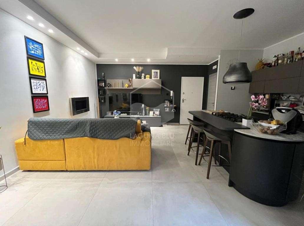 immagine annuncio 1 di 8