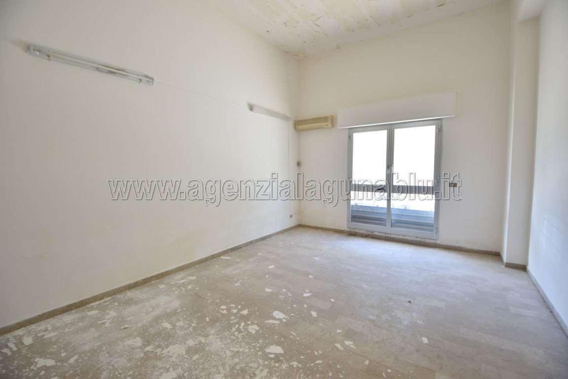 Ufficio in Via Colacasio, Marsala - Foto 1