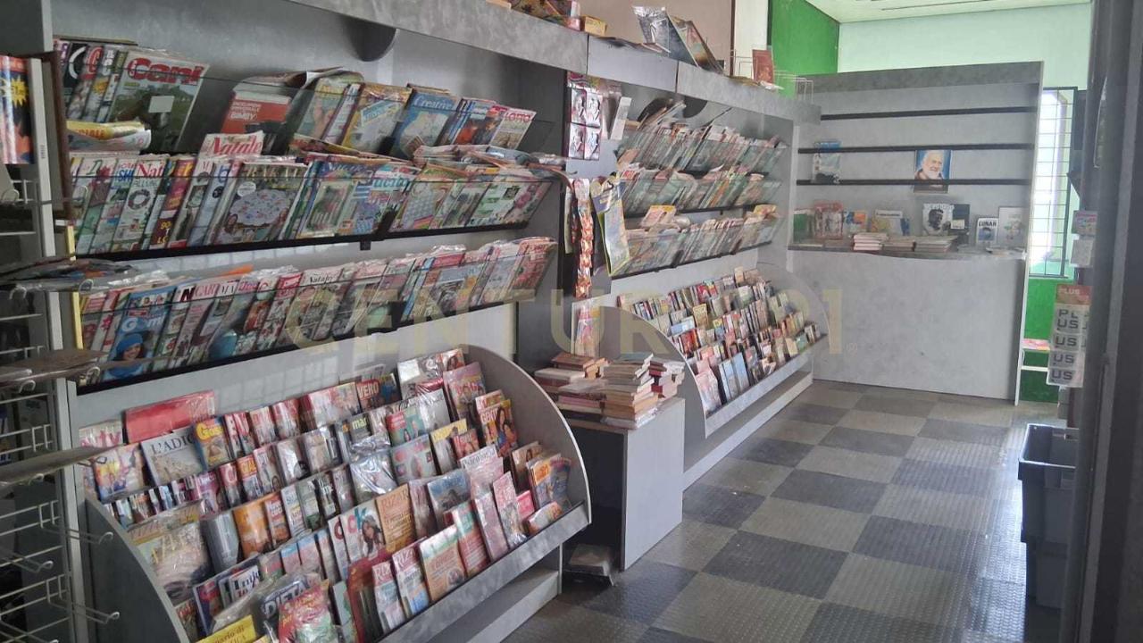 Negozio in Via San Giovanni Bosco 20, Casaleone, {3} - Foto 2