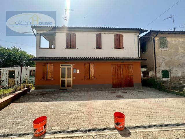 Detached house in Via Fascinata 122, Argenta - Photo 1