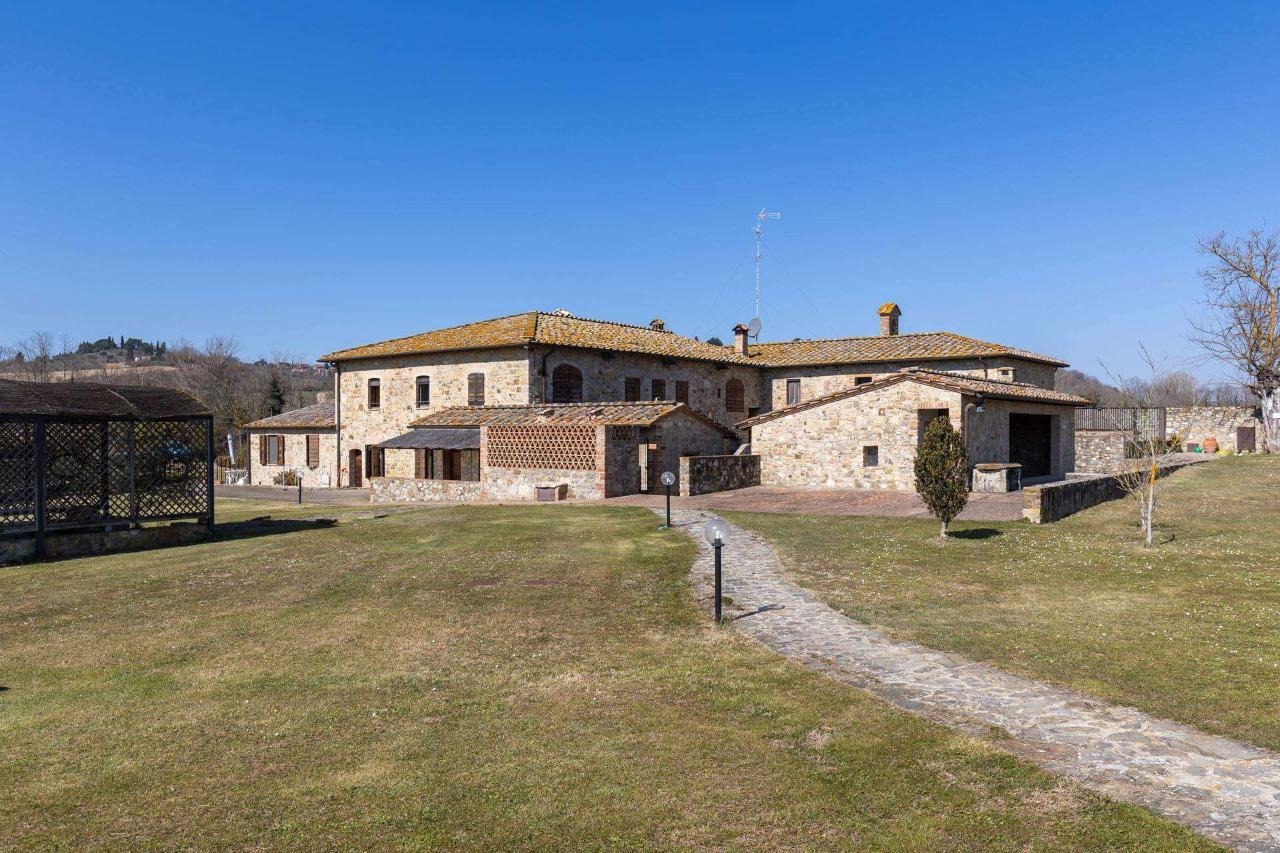 Casa colonica in vendita a Castelnuovo Berardenga