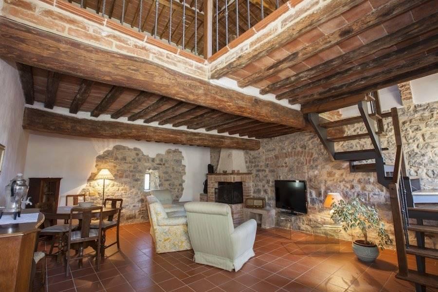 Casa colonica in vendita a Castelnuovo Berardenga