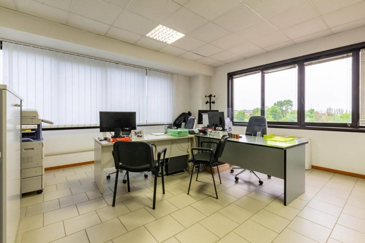 Capannone in , Monteroni D'Arbia, {3} - Foto 1