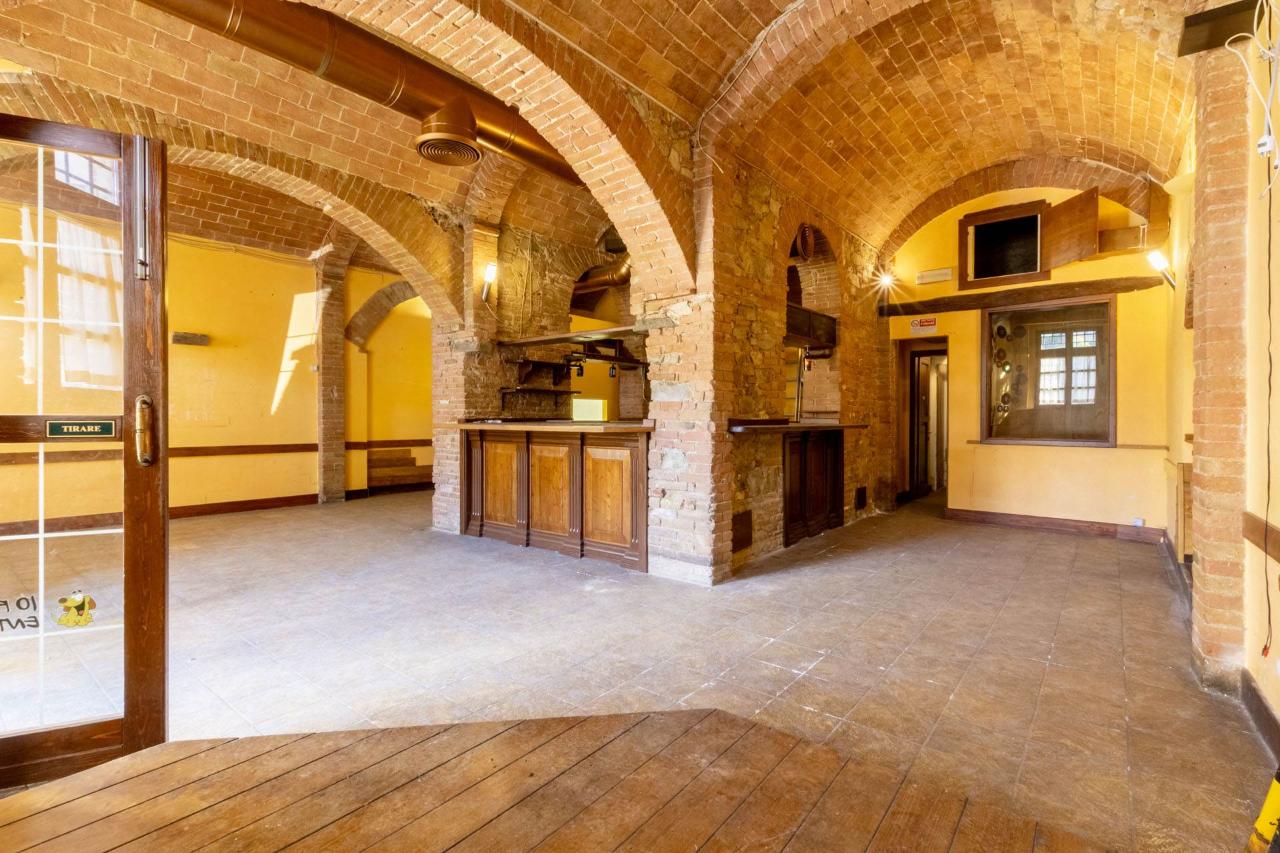 Negozio in , Siena, {3} - Foto 2