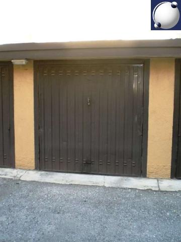 Garage - Parking slot in {3}, - Photo 1