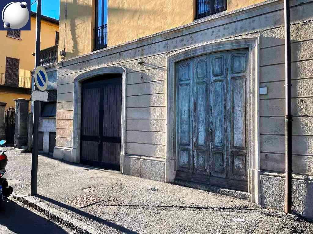 Negozio in , Erba - Foto 1