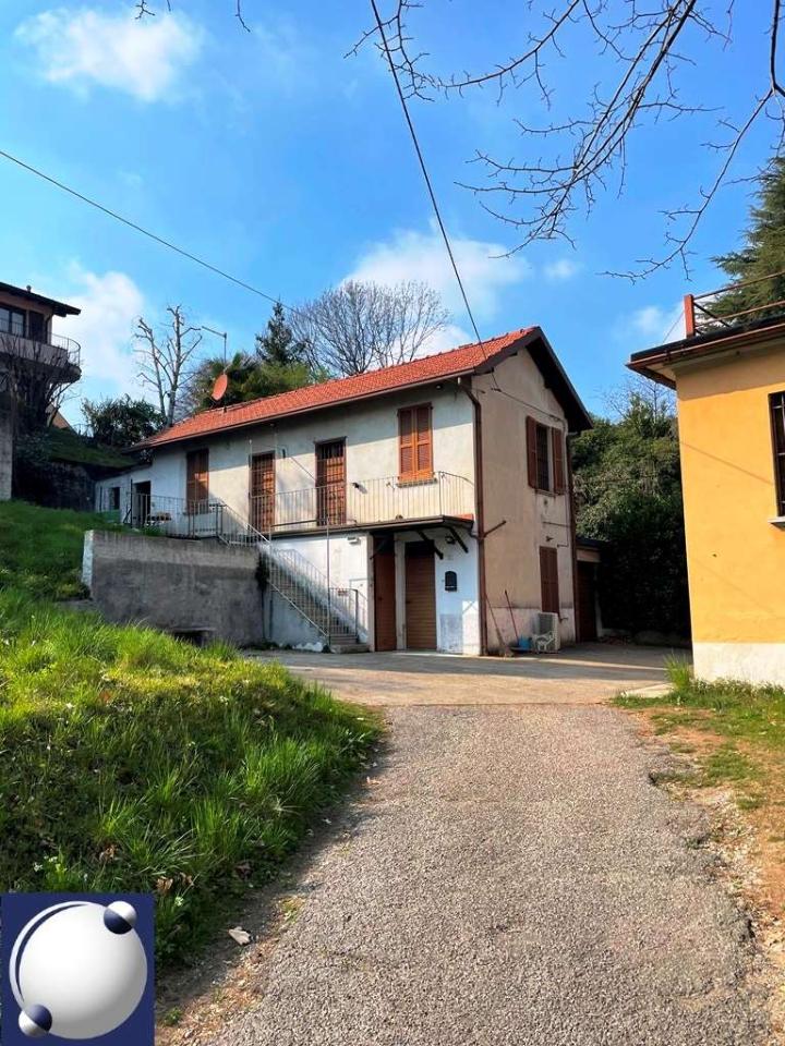 Casa indipendente in vendita a Albese Con Cassano