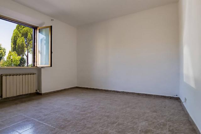 Vierzimmerwohnung in {3}, Strada Cassia Sud - Foto 1