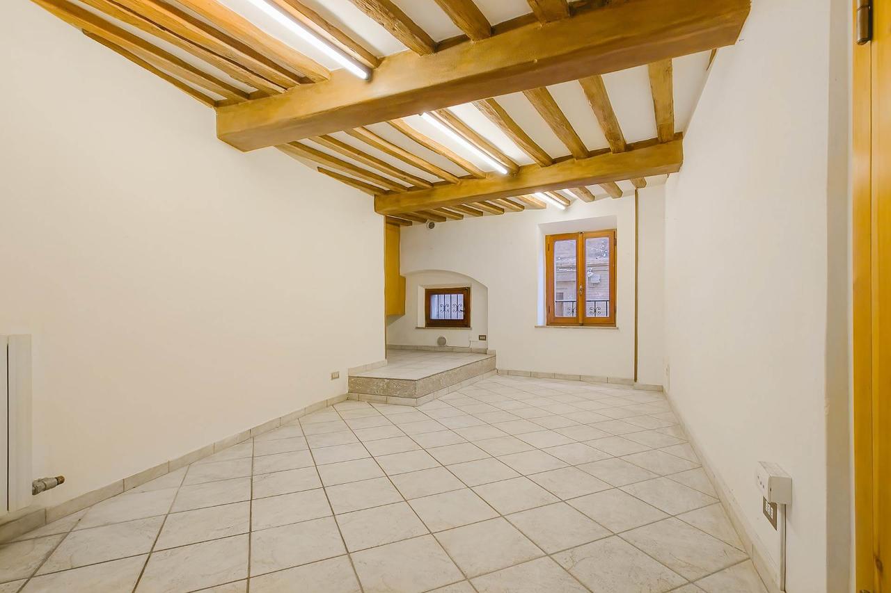 Ufficio in Via della Sapienza, Siena, {3} - Foto 1