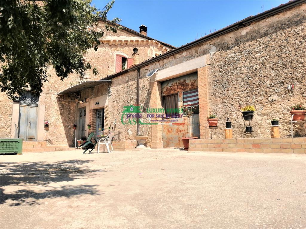 Locale commerciale in , Mazzarino, {3} - Foto 1