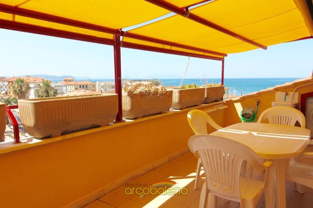 3-room flat in Corso Italia, San Vincenzo - Photo 1