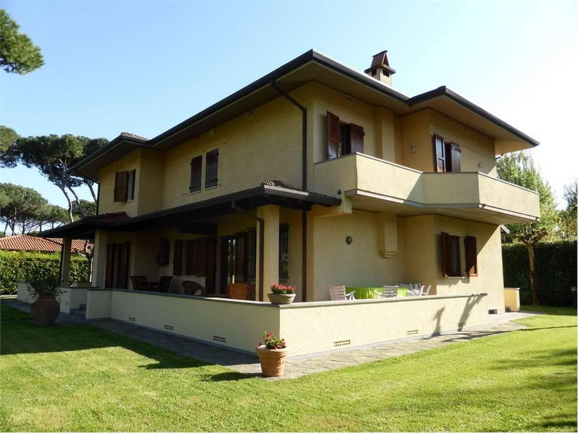 Villa in vendita a Forte Dei Marmi
