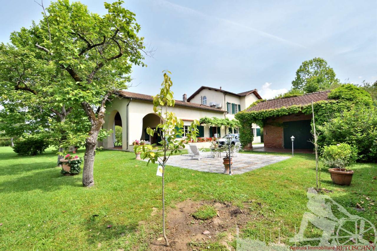 casa indipendente in affitto a Forte dei Marmi in zona Vittoria Apuana