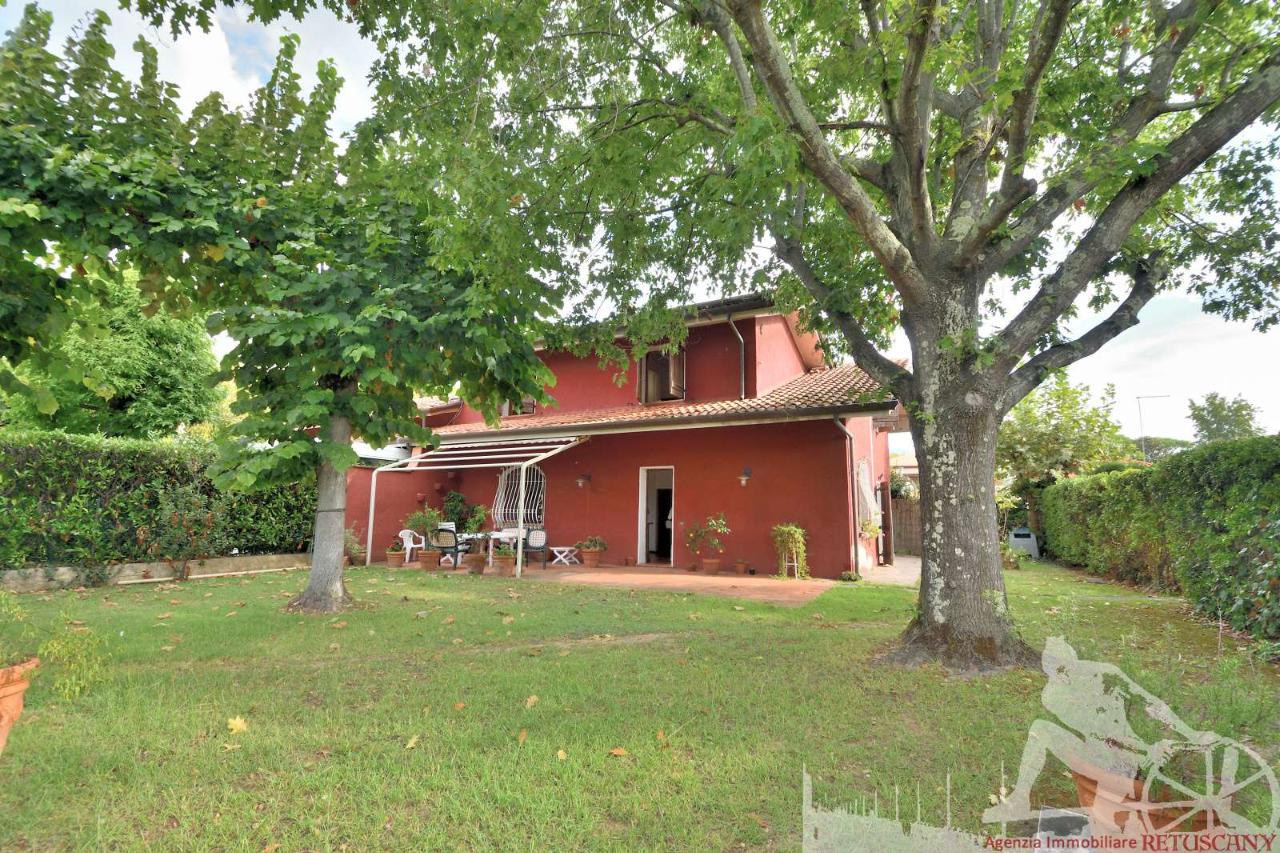 casa indipendente in vendita a Forte dei Marmi