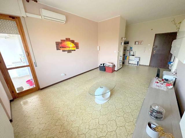 4-room flat, Basaluzzo - Photo 1