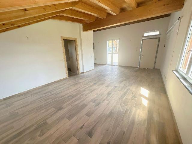 4-room flat, Novi Ligure - Photo 1