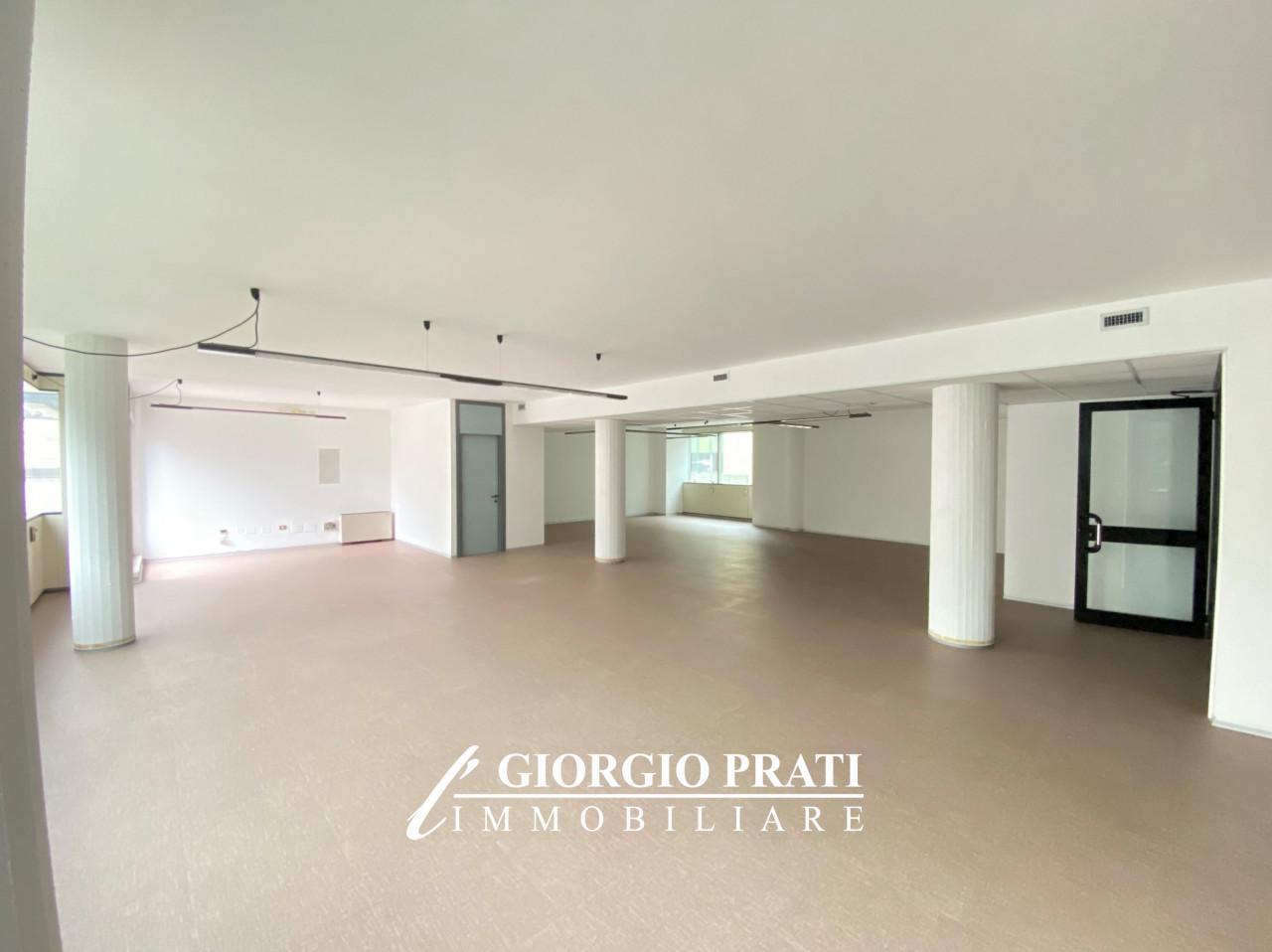 Ufficio in Largo Parolini, Bassano Del Grappa, {3} - Foto 1