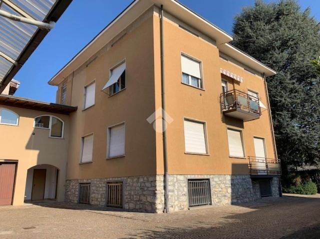 Villa in Via XI Febbraio 16, Cantù - Foto 1