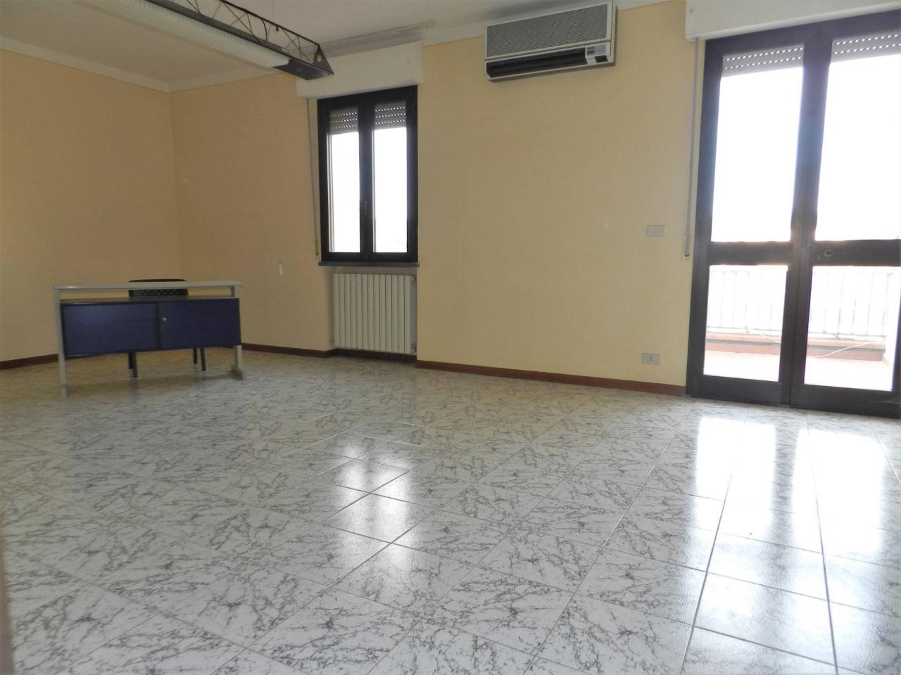 Ufficio in Via Romana 756, Lucca - Foto 1