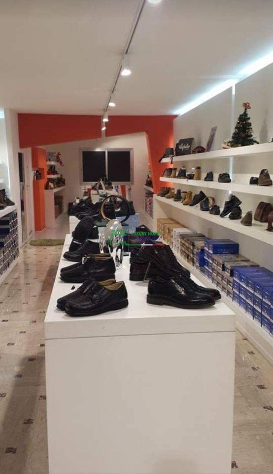 Locale commerciale in , Comiso, {3} - Foto 2