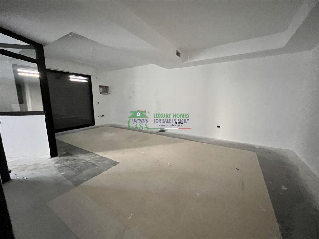 Locale commerciale in Via San Biagio, Comiso, {3} - Foto 1