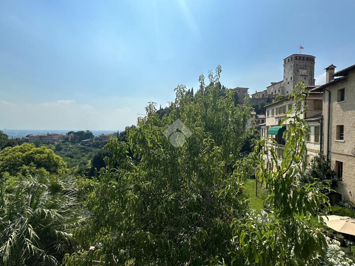 Appartamento in vendita a Asolo