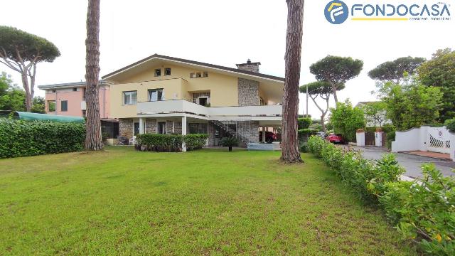 Mansion in Via delle Mimose, Camaiore - Photo 1