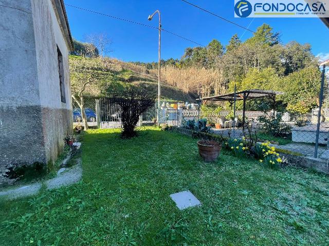 Detached house in Via Canipaletti 2512, Massarosa - Photo 1