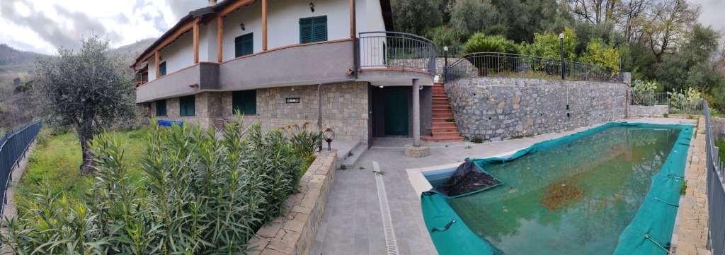 Villa unifamiliare in vendita a Diano Arentino