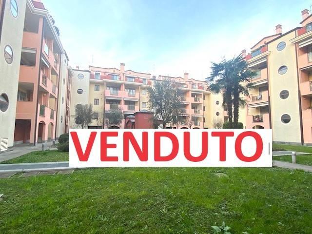 One-room flat in Via Antonio Gramsci 6, Vimodrone - Photo 1