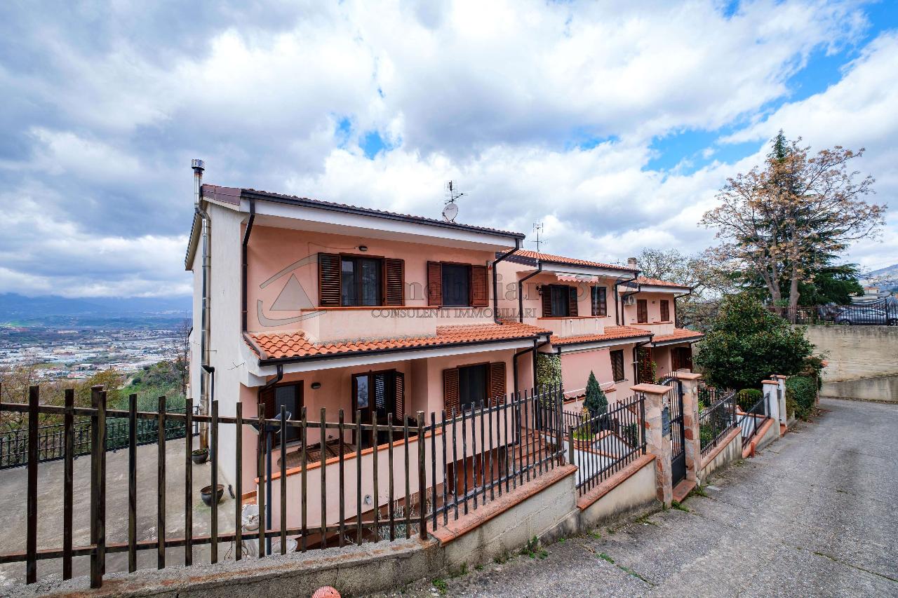 Villa a schiera in vendita a Castiglione Cosentino