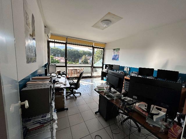 Büro in Via Torre Pellice 17, Torino - Foto 1