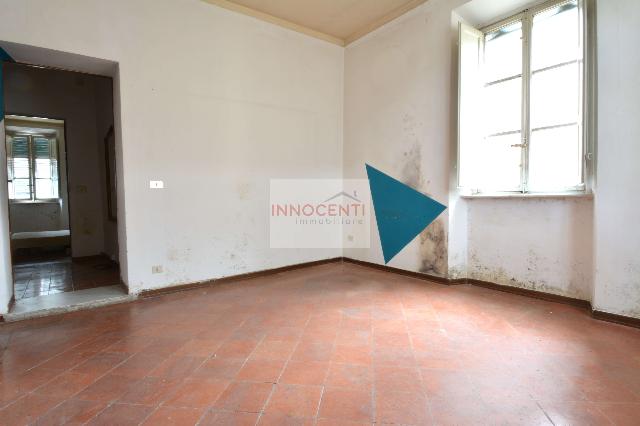 4-room flat in Via della Chiesa XI 238, Lucca - Photo 1