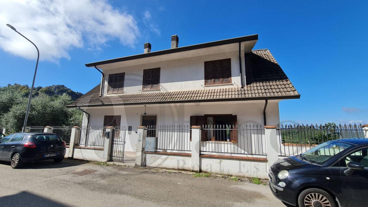 Villa in vendita a Rocca D'Arce