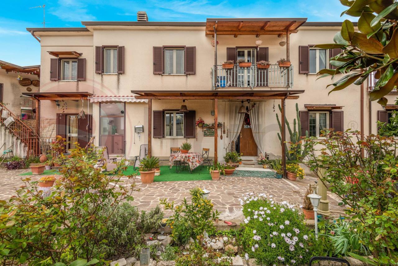 Casa indipendente in vendita a Sant'Ambrogio Sul Garigliano