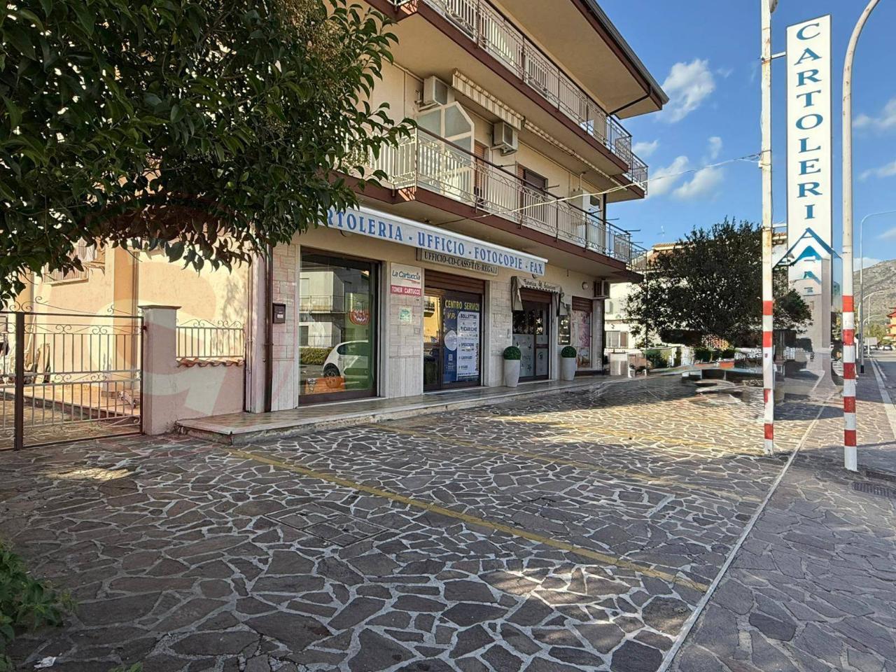 Negozio in Via Rivolta 30, Roccasecca, {3} - Foto 1