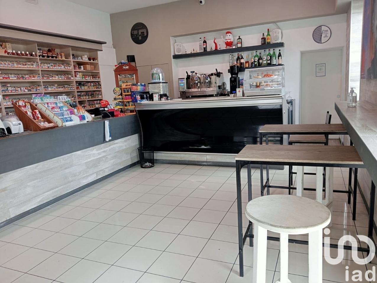 Esercizio commerciale in Via d. Alighieri 40, Fano, {3} - Foto 1