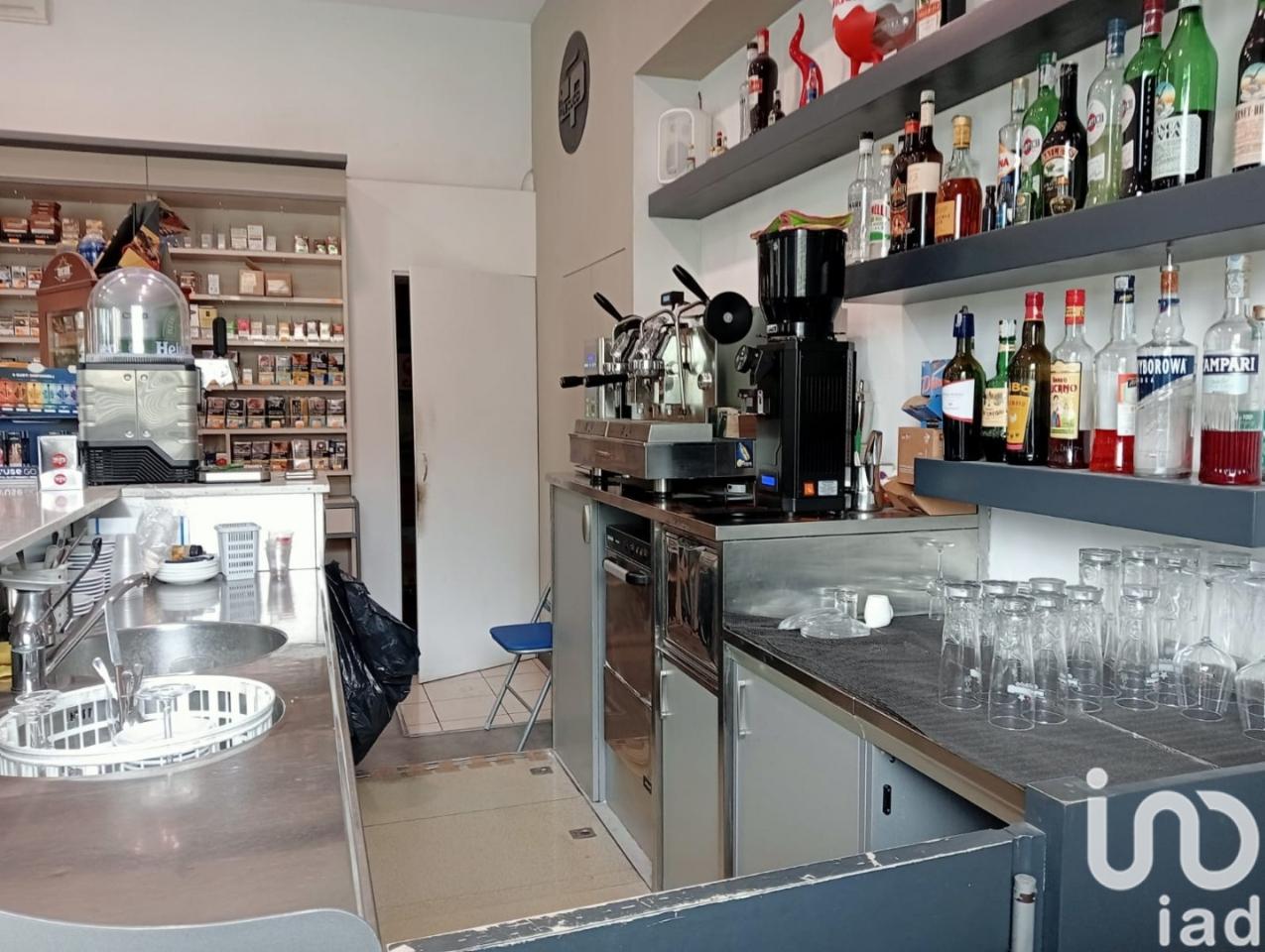 Esercizio commerciale in Via d. Alighieri 40, Fano, {3} - Foto 2