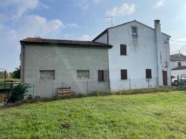 Casa indipendente in vendita a Borgo Mantovano