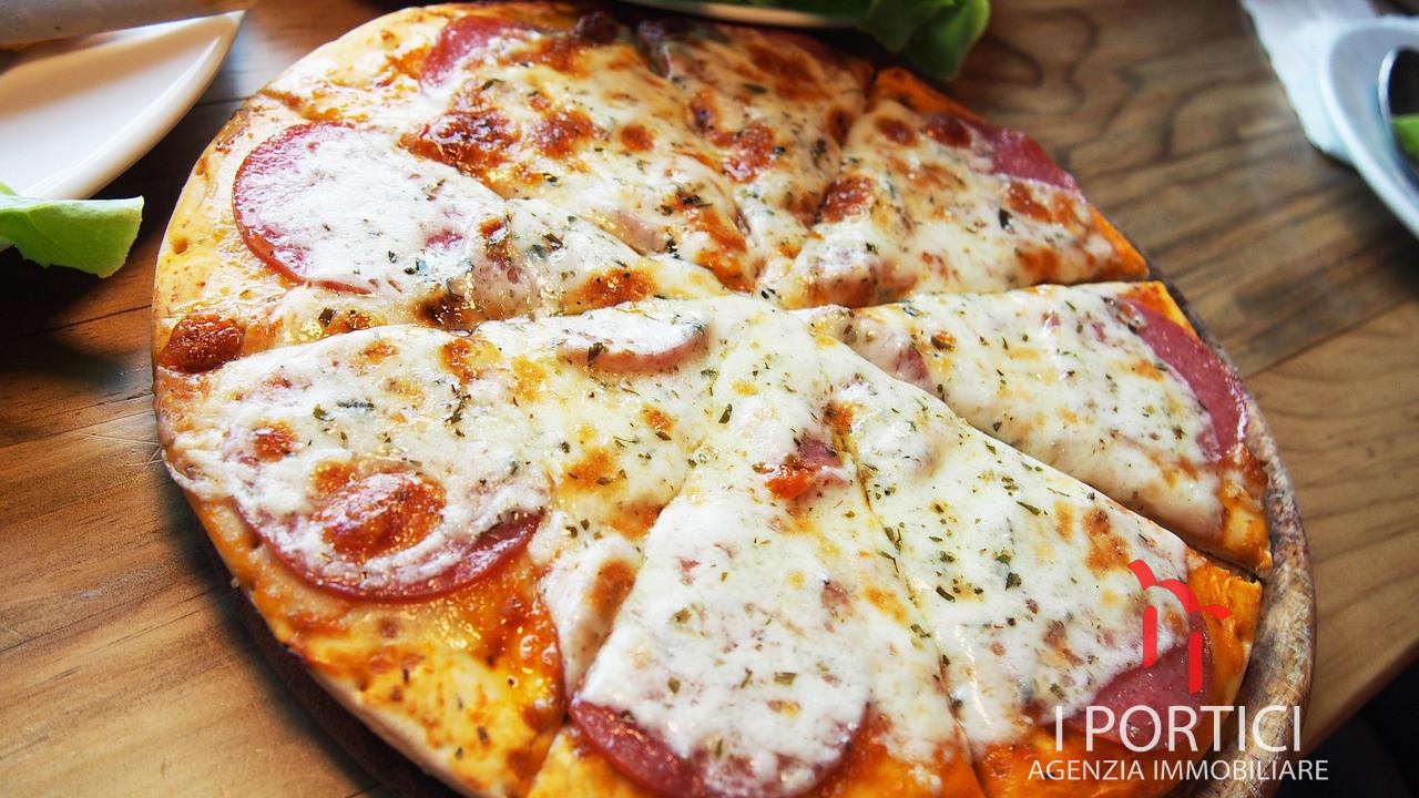 Pizzeria in Piazza della Vittoria, Martellago, {3} - Foto 2