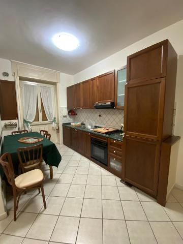 Zweizimmerwohnung in Via Cilea, Napoli - Foto 1