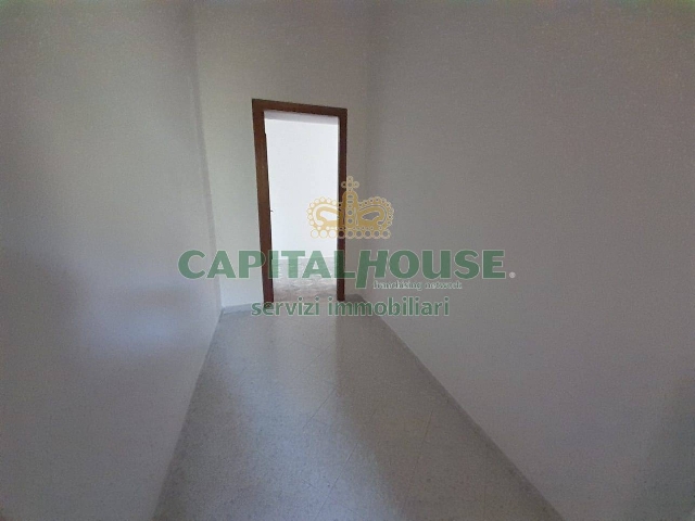 4-room flat in Via Angelo Fusco, Caserta - Photo 1