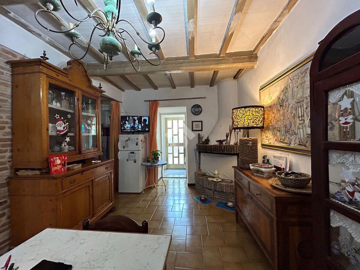 Casa indipendente in vendita a Gubbio