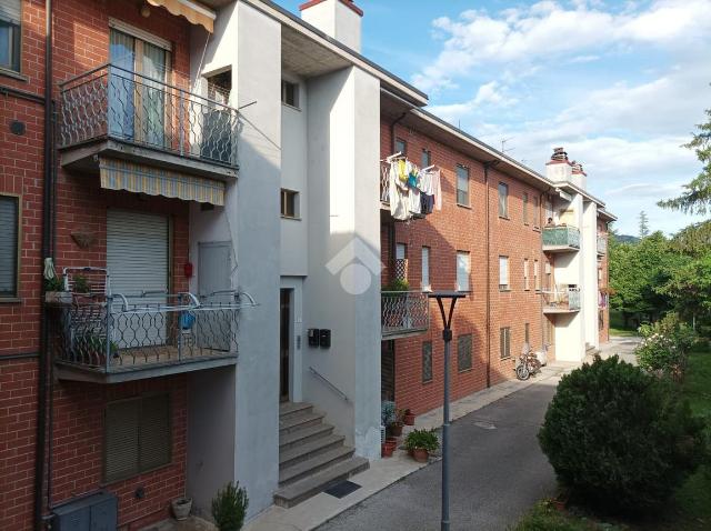 Apartament in Piazza Arnolfo di Cambio 11, Gubbio - Photo 1